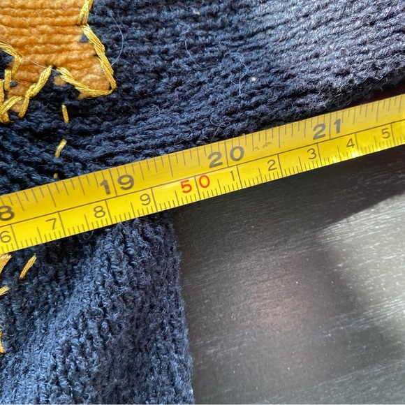 Northern Isle Christmas Cardigan Sweater Santa Stars Black - Size Medium - Picture 9 of 9